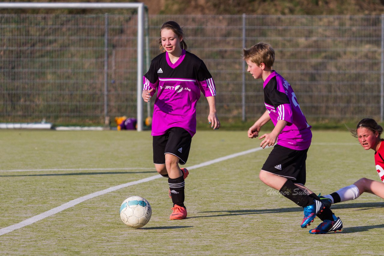 Bild 68 - D-Juniorinnen FSC Kaltenkirchen - SV Wahlstedt : Ergebnis: 3:1